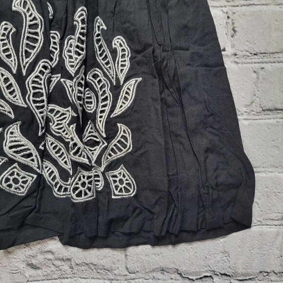 Tularosa Sage Embroidered Dress Black With White Stitch Size XS NWoT - Picture 7 of 13